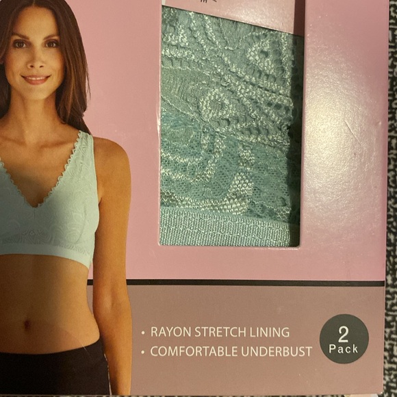 Lace Bra - Picture 3 of 4